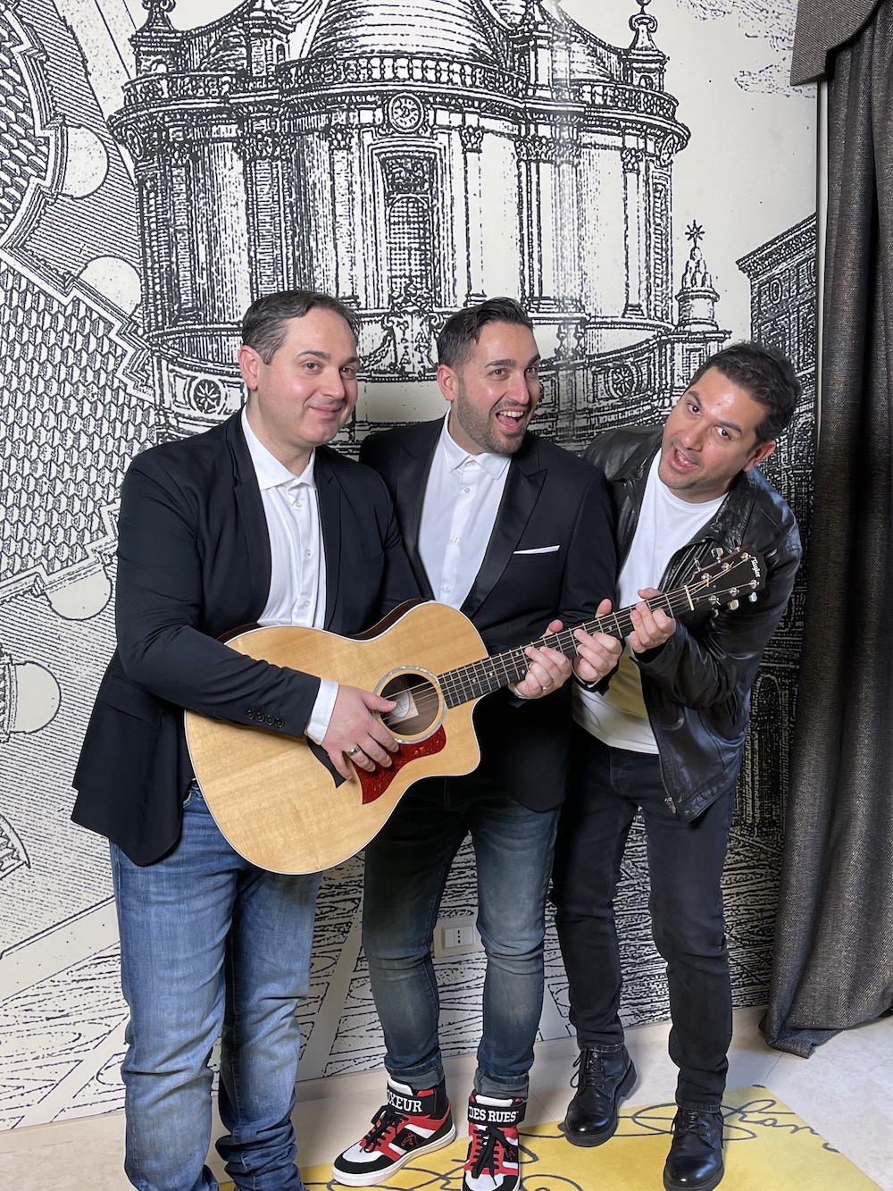 “Tre per 2” Tra – Radio e Tv: lo spettacolo dei Gemelli di Guidonia torna, dopo il grande successo, a Roma e Milano!