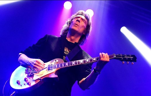 STEVE HACKETT: a grande richiesta, l’ex Genesis torna in Italia per 6 nuovi live, dopo il grande successo del World Tour 2022