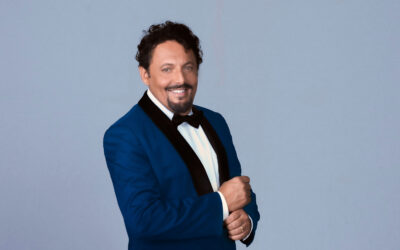 ENRICO BRIGNANO: il nuovo one man show è ‘Bello di Mamma!’. Debutto il 4 giugno a Termoli, 22 tappe nelle più suggestive location. Sarà anche a Roma (Terme di Caracalla)