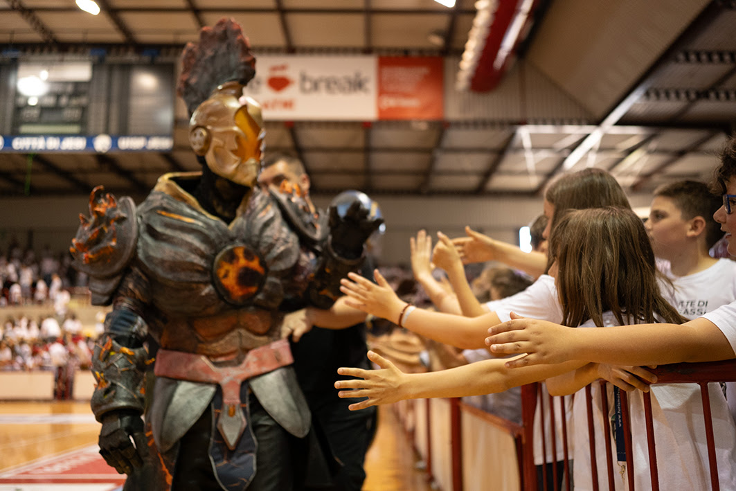 GORMITI: oltre 2.000 studenti da tutta Italia a Jesi per la finale nazionale del game educativo. Gioco, sensibilizzazione e spettacolo all’evento promosso da Grotte di Frasassi