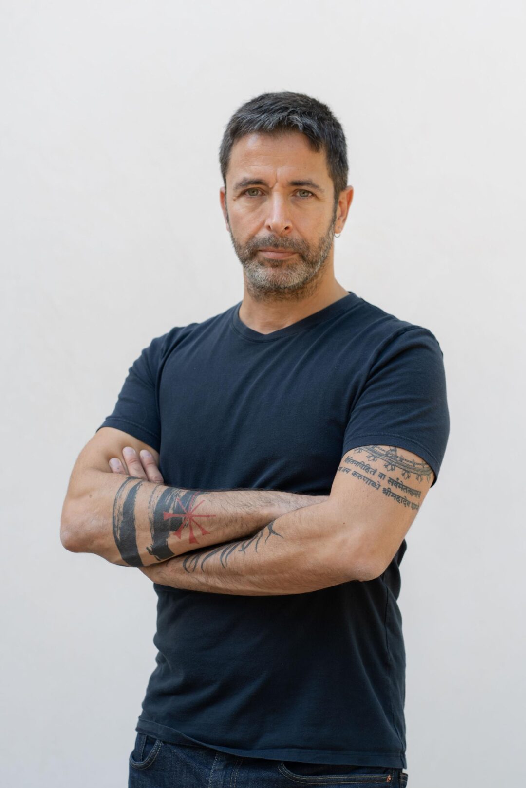 “L’Uomo Sbagliato – Un’inchiesta dal vivo”: Pablo Trincia debutta a teatro con la storia del serial killer Ezzeddine Sebai. Biglietti in prevendita dal 4 luglio