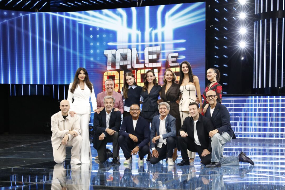 “Tale e quale show 2025”, la quindicesima edizione. Carlo Conti conduce il varietà di Rai1, al via da venerdì 26 settembre: in gara 12 protagonisti