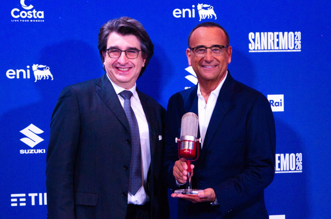 SANREMO 2026: a CARLO CONTI il “PREMIO SPECIALE ASSOMUSICA”. Premiati anche gli artisti FULMINACCI e TONYPITONY