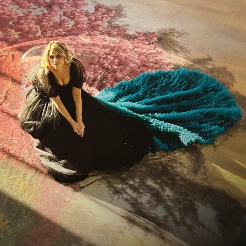 TOSCA: esce oggi il singolo con CARMEN CONSOLI, primo estratto dal nuovo album “Feminae”