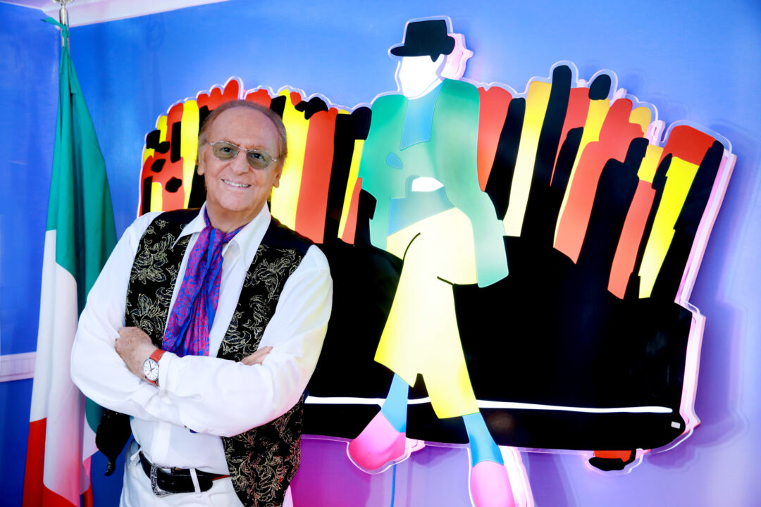Renzo Arbore, torna “Cari amici vicini e lontani”: dal 26 luglio su Rai Storia le puntate restaurate